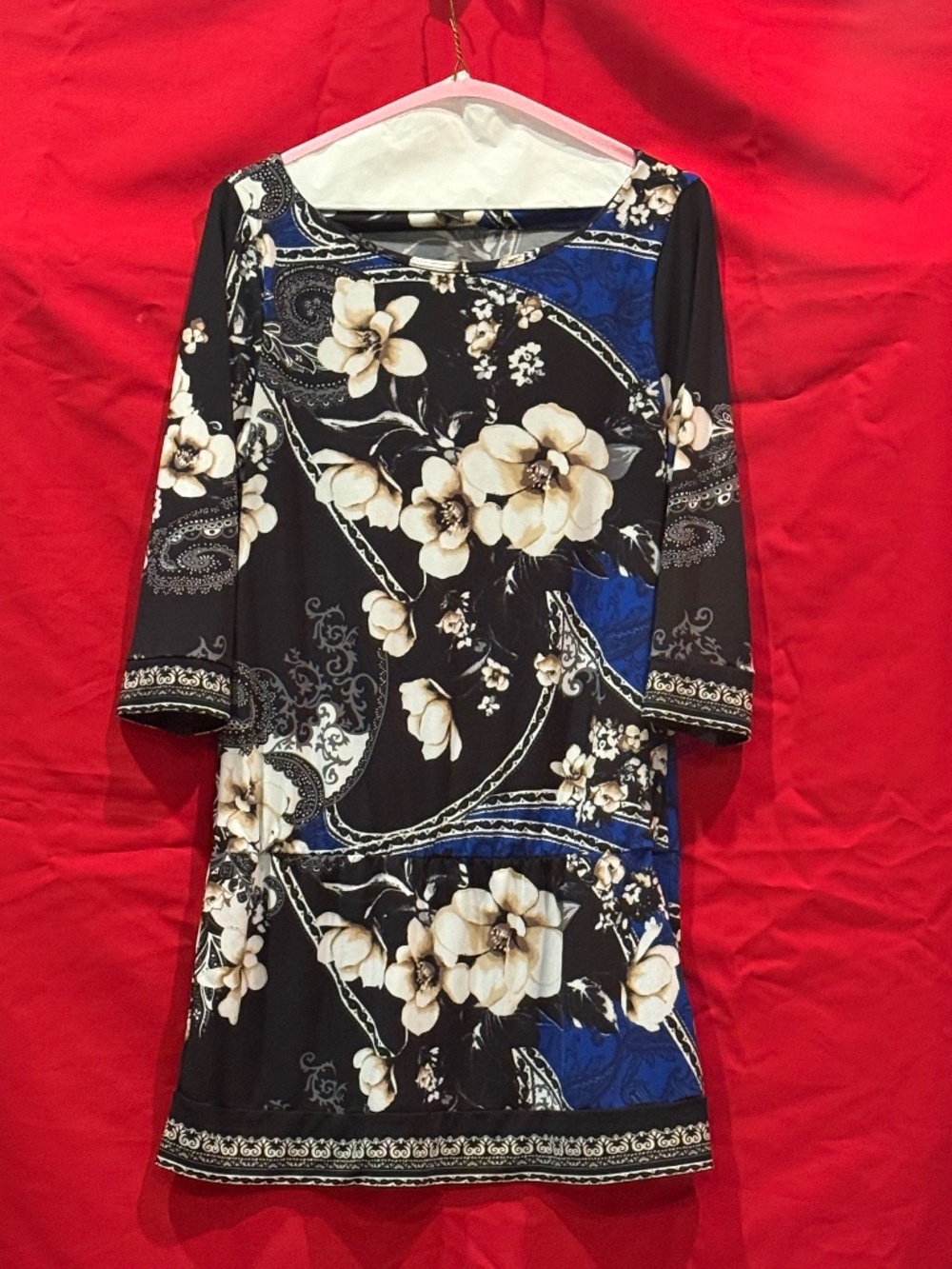WHBM PULL ON DRESS MEDIUM